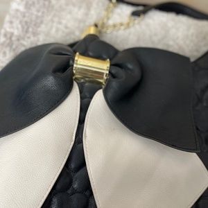 Stunning quilted bag